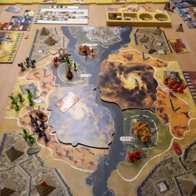 Fotka 2 z 7 k článku Kemet: Krev a písek