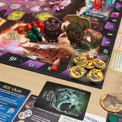 Fotka 4 z 6 k článku Válka v Říši divů